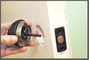Bronx Locksmith Service Bronx, NY 718-663-2473